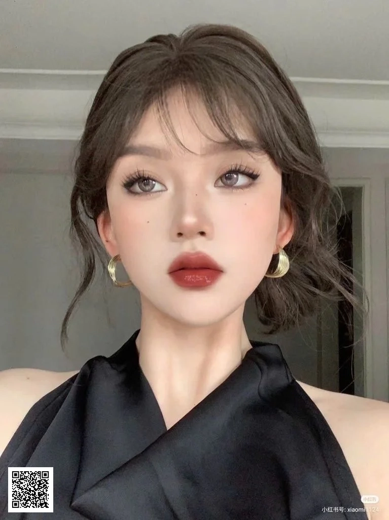 Son Tom Ford Soleil Ultra Shine 27 Éte Brulant